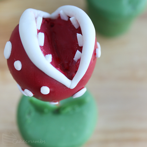 Cakecrumbs Piranha Plant Pops