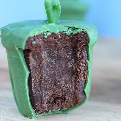 Cakecrumbs Piranha Plant Pops