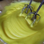 Cakecrumbs' Honey Bee Macarons