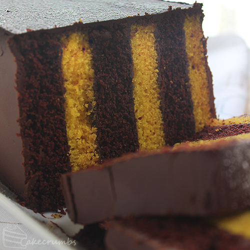 Cakecrumbs' Choc Banana Vertical Layer Cake 00