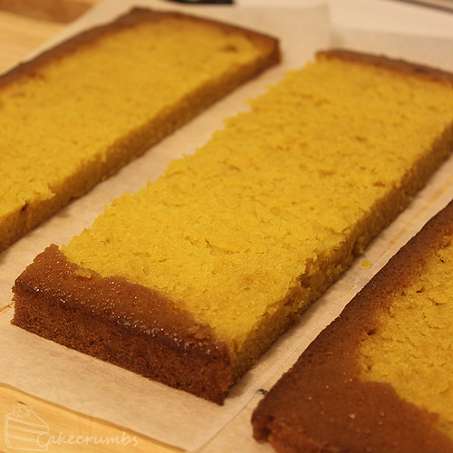 Cakecrumbs' Choc Banana Vertical Layer Cake 02