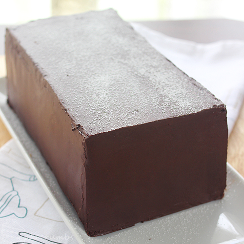 Cakecrumbs' Choc Banana Vertical Layer Cake 06