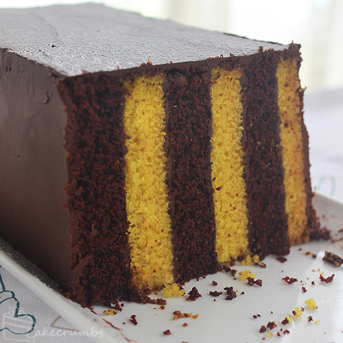Cakecrumbs' Choc Banana Vertical Layer Cake 09