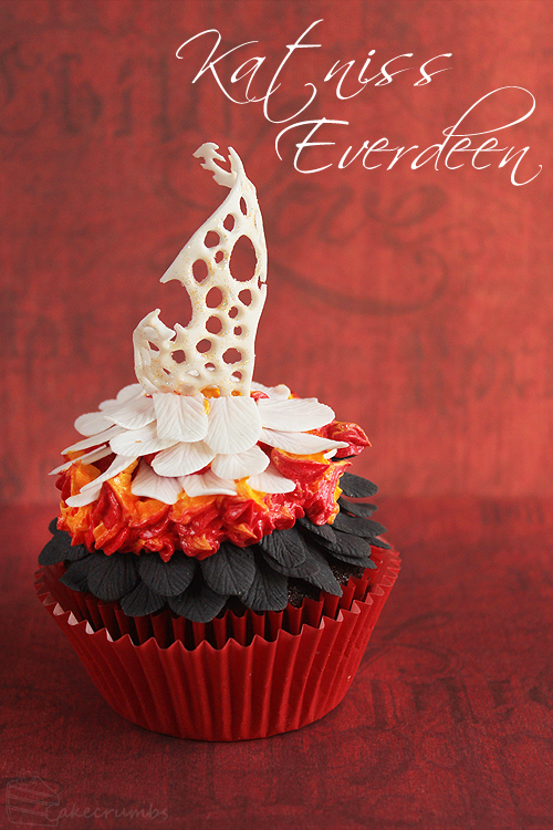 Cakecrumbs' Catching Fire Cupcakes 03