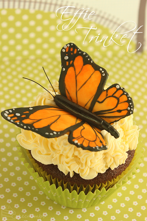 Cakecrumbs' Catching Fire Cupcakes 07