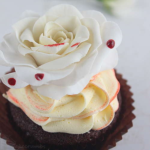 Cakecrumbs' Catching Fire Cupcakes 12