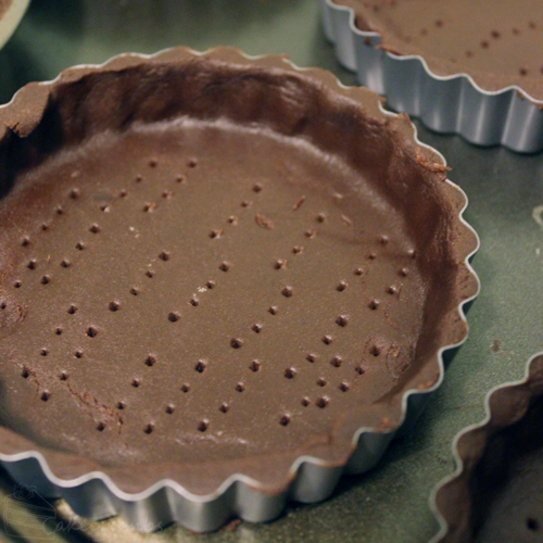 Cakecrumbs' Strawberry and White Chocolate Mousse Tartlett 03