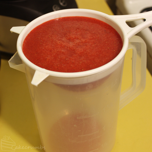 Cakecrumbs' Strawberry and White Chocolate Mousse Tartlett 05