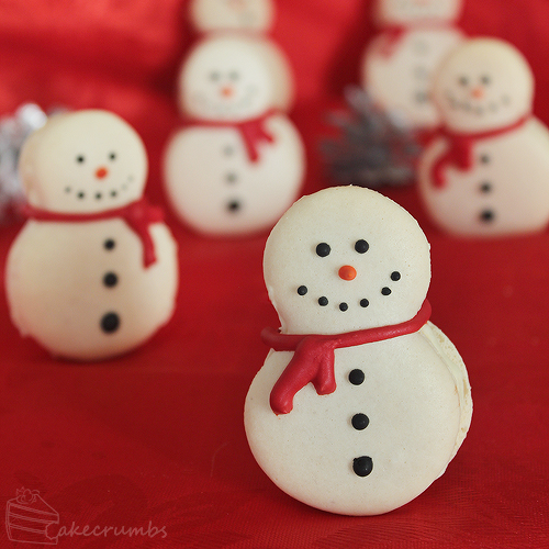 Cakecrumbs' Christmas Macarons 11