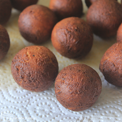 Cakecrumbs' Gulab Jamun 06