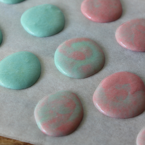 Cakecrumbs' Easter Macarons 04