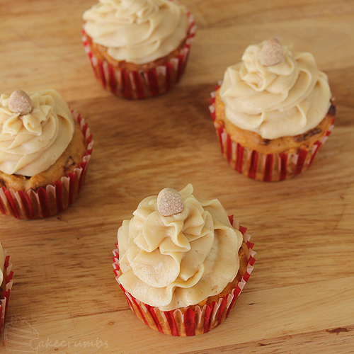 Cakecrumbs' Bacon and Meatball Pupcakes 09