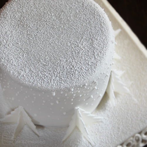 Cakecrumbs' White Christmas Tree Cakes 25